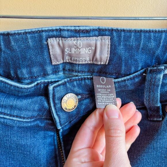 Chico’s So Slimming Dark Wash Jeans Size 0 - Picture 6 of 9